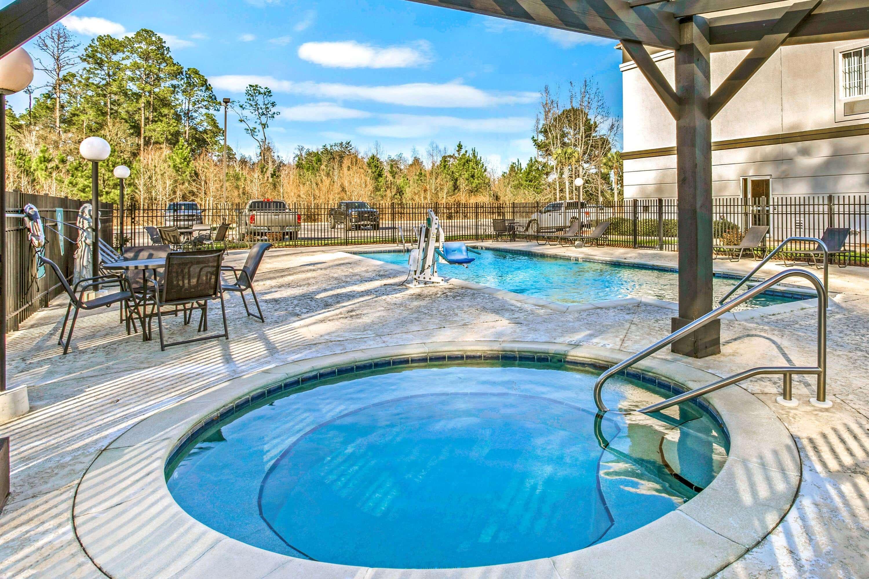 La Quinta By Wyndham Mobile Satsuma / Saraland Hotel Eksteriør billede