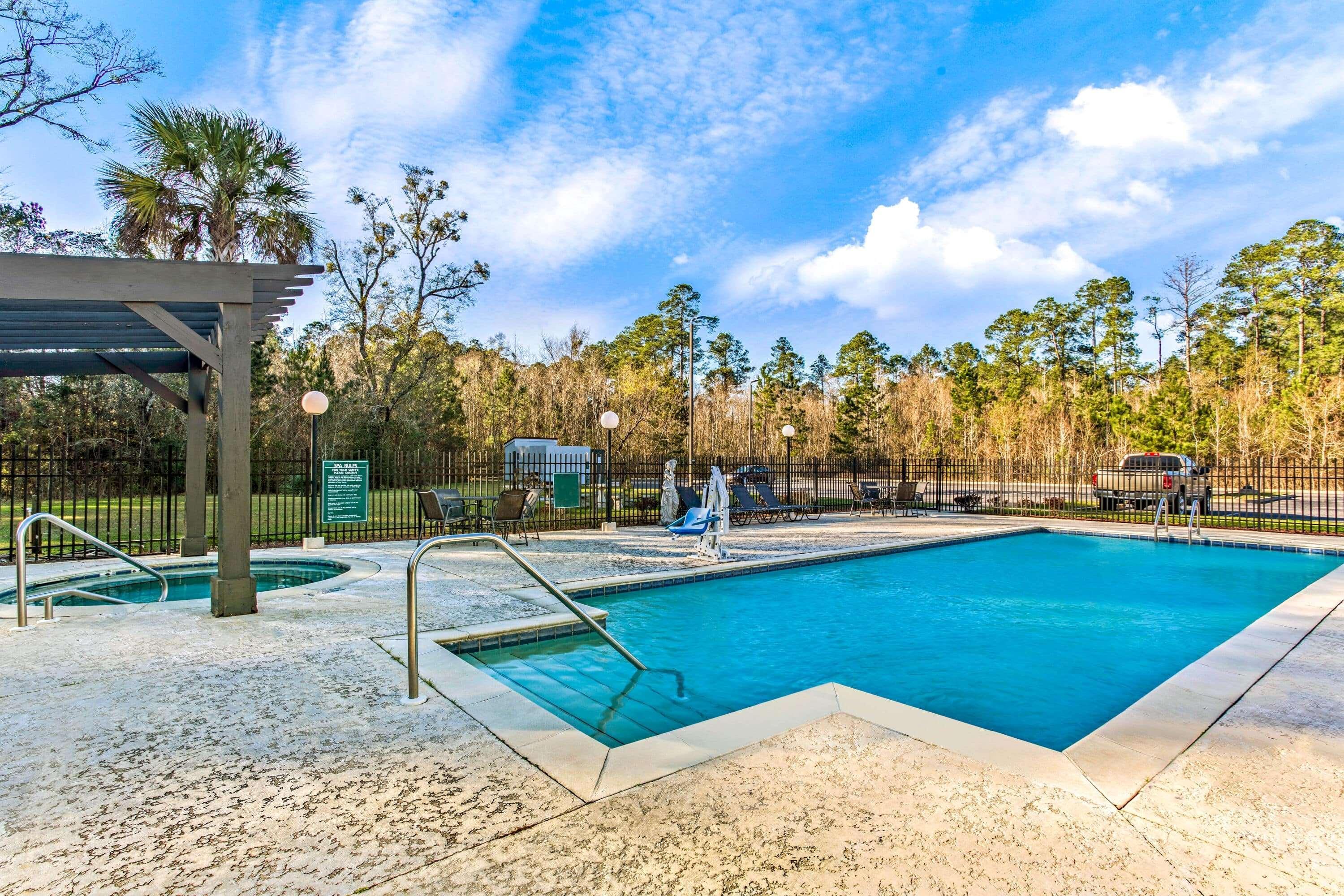 La Quinta By Wyndham Mobile Satsuma / Saraland Hotel Eksteriør billede