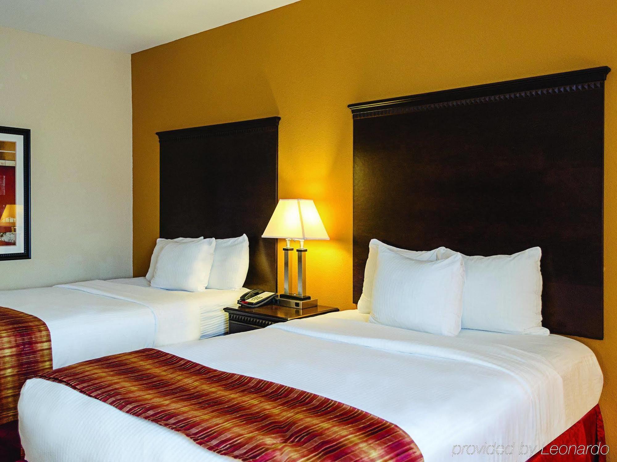 La Quinta By Wyndham Mobile Satsuma / Saraland Hotel Eksteriør billede